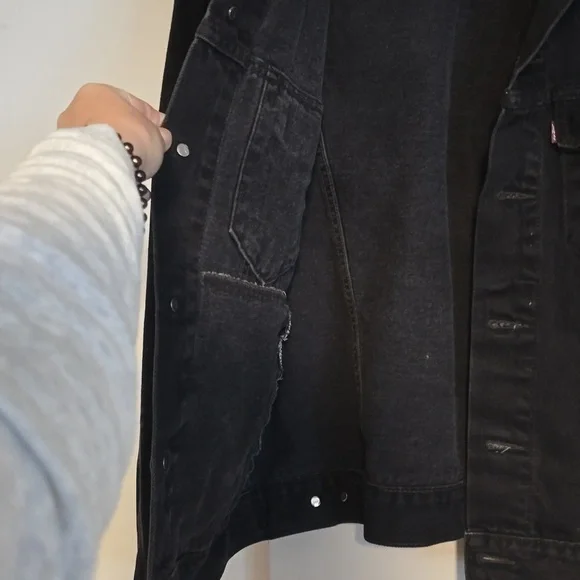 Vintage Levi Strauss & Co 70507 Black Denim Jacket Made In Colombia - Picture 7 of 8